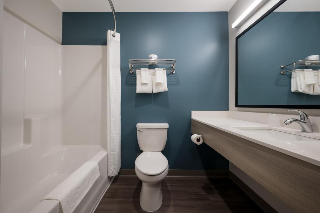 Woodspring Suites Detroit Sterling Heights Kültér fotó