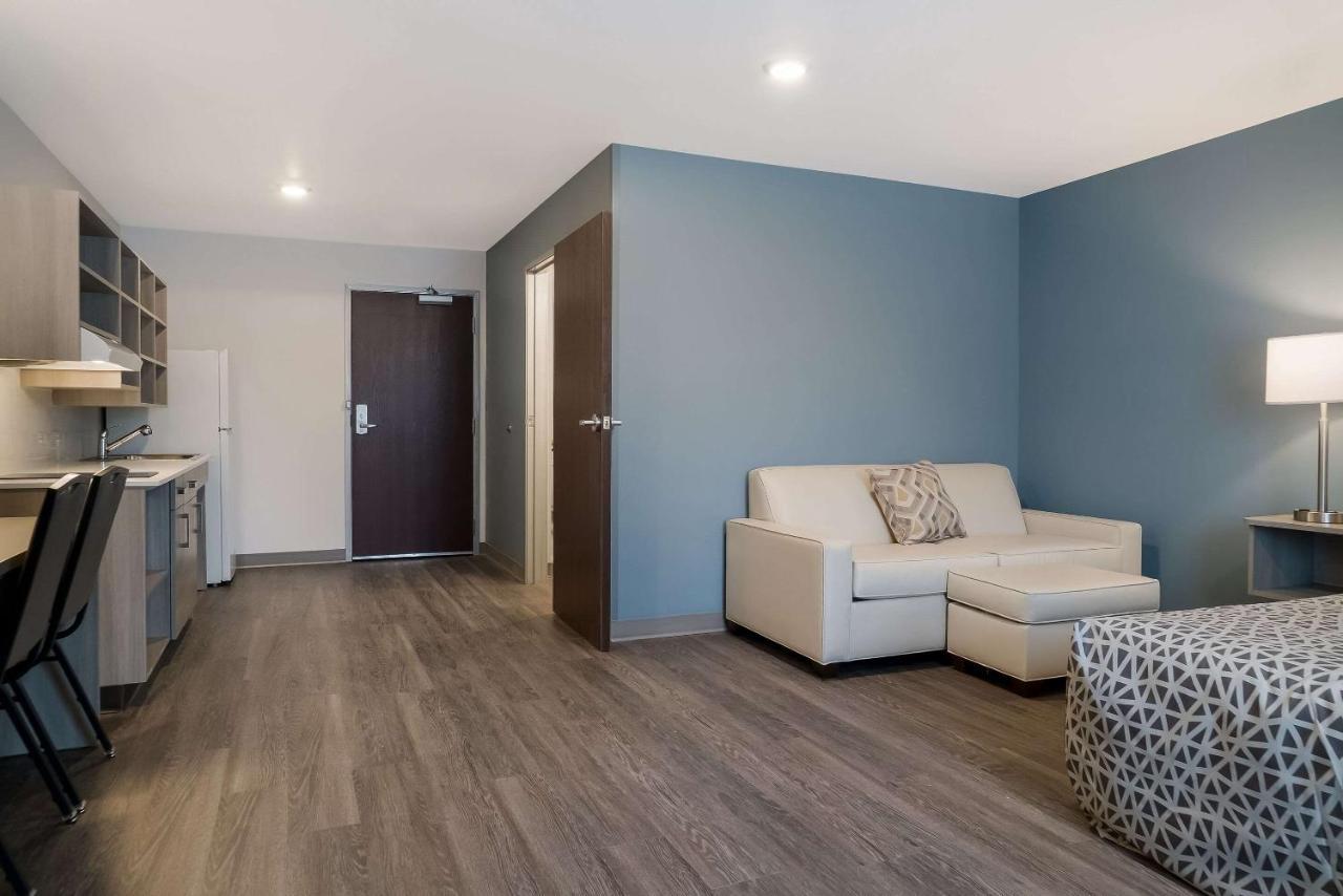 Woodspring Suites Detroit Sterling Heights Kültér fotó