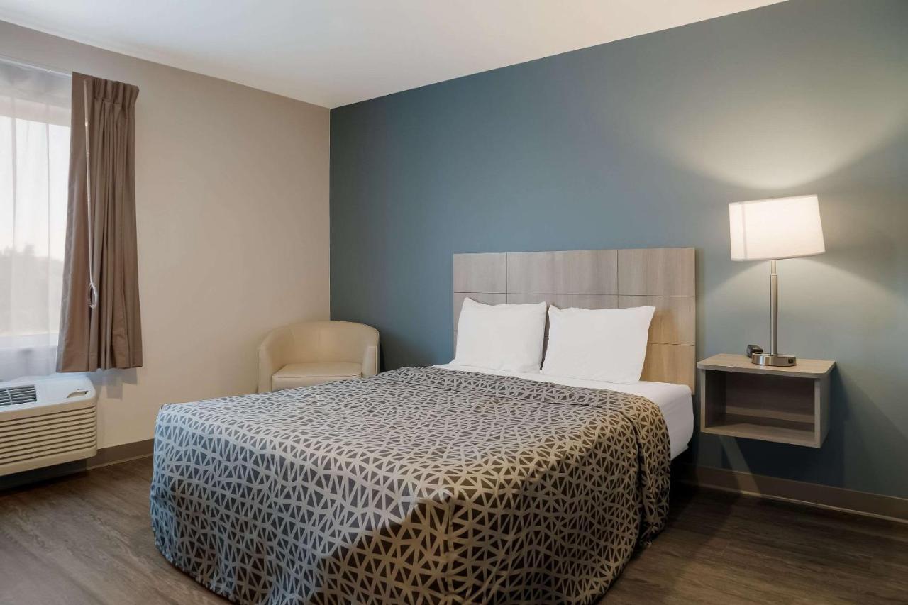 Woodspring Suites Detroit Sterling Heights Kültér fotó